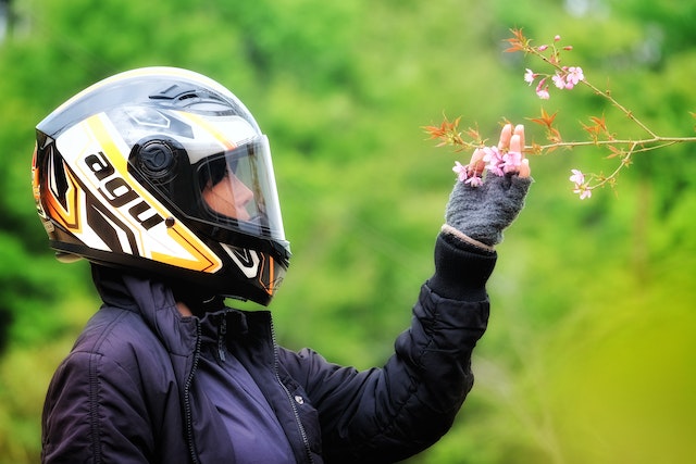 Mofo no capacete, como se livrar desse problema?