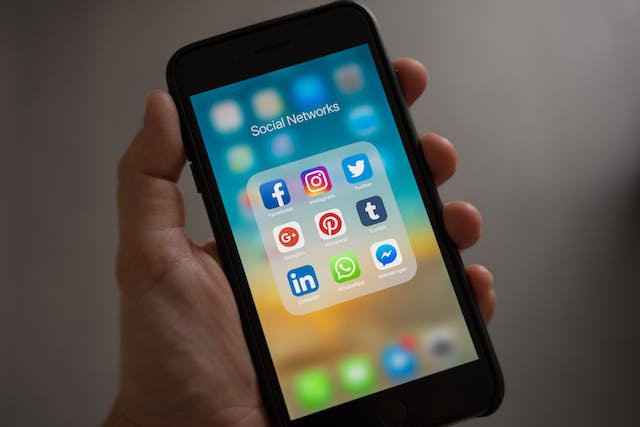 Como anunciar imóveis nas redes sociais de forma correta?