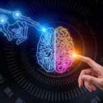 Inteligência artificial e a experiência do usuário: humano e IA dividindo e tocando cérebro.